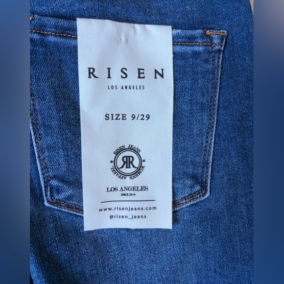 NWT Risen Wide Leg Dark Blue Jeans Women Size 9 or 29 - Picture 10 of 11